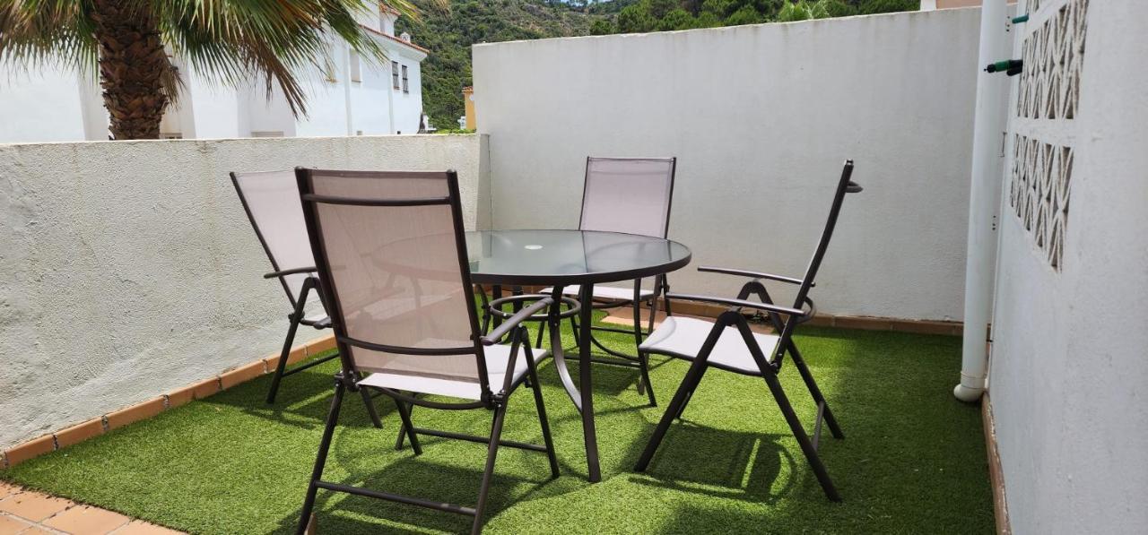 דירות Benahavís Bajo Con Jardin Deluxe מראה חיצוני תמונה